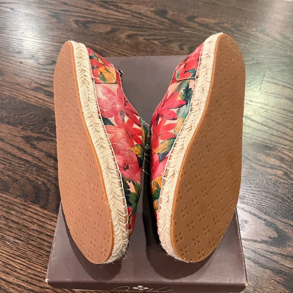 Patricia Nash Eva Spring Colored Shoes - Picture 4 of 6